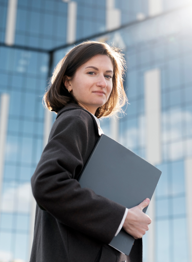 financially-independent-woman-going-work